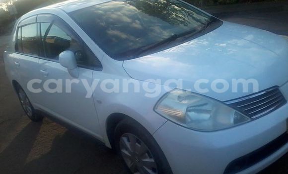 Buy Used Nissan 350Z White Car in Blantyre in Malawi