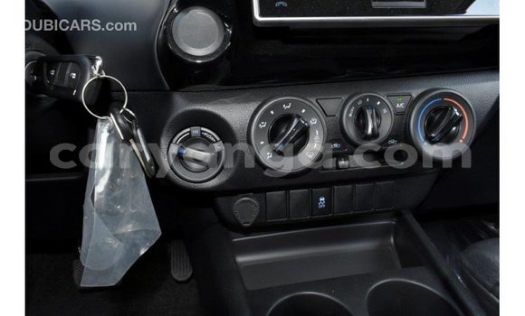 Buy Import Toyota Hilux White Car in Import - Dubai in Malawi Buy Import Toyota Hilux White Car in Import - Dubai in Malawi