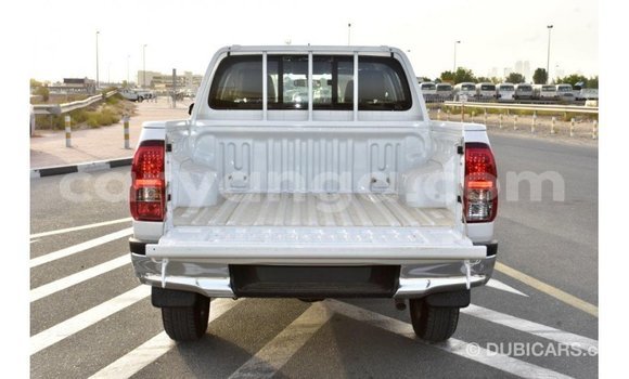 Buy Import Toyota Hilux White Car in Import - Dubai in Malawi Buy Import Toyota Hilux White Car in Import - Dubai in Malawi