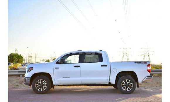 Buy Import Toyota Tundra White Car in Import - Dubai in Malawi Buy Import Toyota Tundra White Car in Import - Dubai in Malawi
