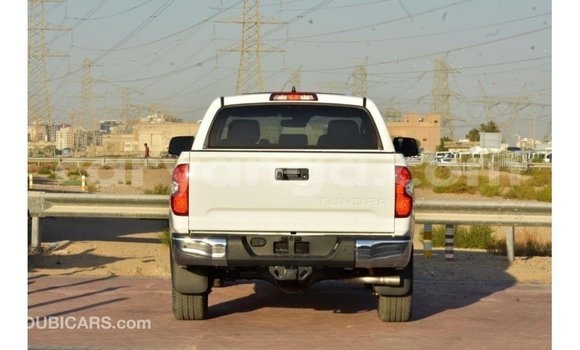 Buy Import Toyota Tundra White Car in Import - Dubai in Malawi Buy Import Toyota Tundra White Car in Import - Dubai in Malawi