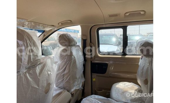 Buy Import Hyundai Chorus White Truck in Import - Dubai in Malawi Buy Import Hyundai Chorus White Truck in Import - Dubai in Malawi