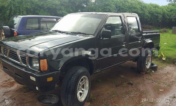 Buy Used Nissan Pickup Black Car in Lilongwe in Malawi