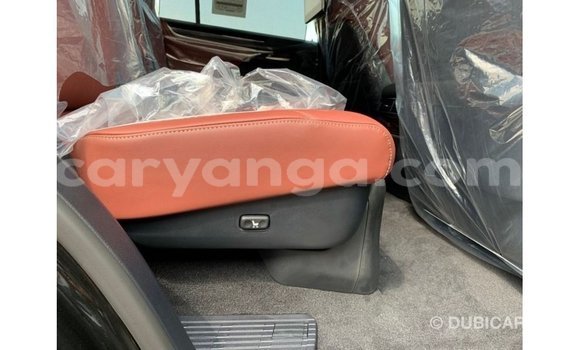 Acheter Import Voiture Lexus LX Noir à Import - Dubai, Malawi Acheter Import Voiture Lexus LX Noir à Import - Dubai, Malawi