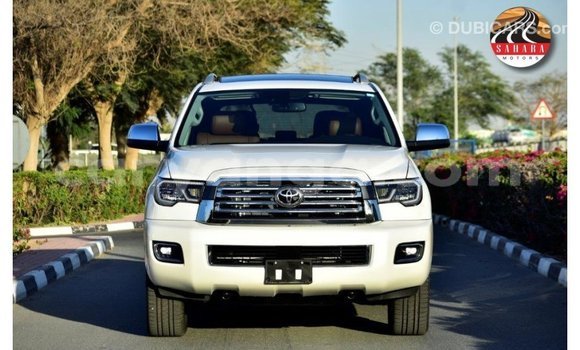 Buy Import Toyota Sequoia White Car in Import - Dubai in Malawi Buy Import Toyota Sequoia White Car in Import - Dubai in Malawi