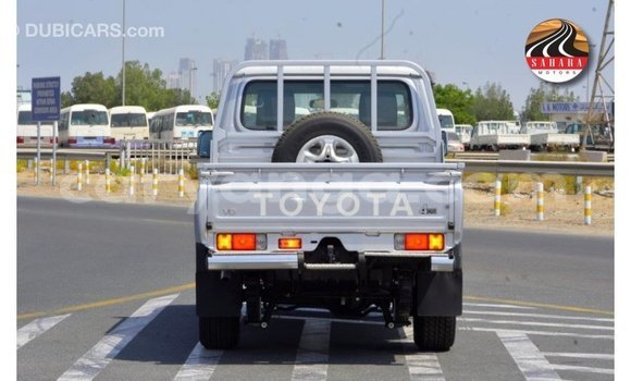 Buy Import Toyota Land Cruiser Other Car in Import - Dubai in Malawi Buy Import Toyota Land Cruiser Other Car in Import - Dubai in Malawi