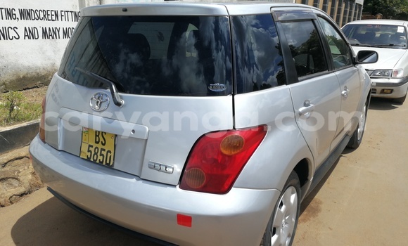 Buy Used Toyota IST Silver Car in Lilongwe in Malawi Buy Used Toyota IST Silver Car in Lilongwe in Malawi