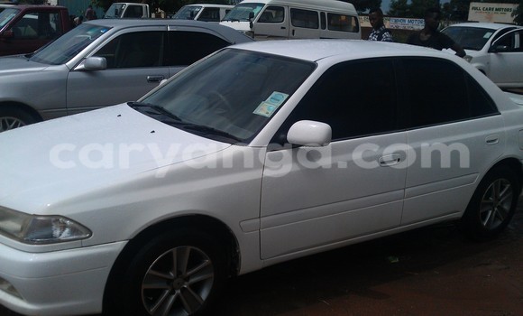 Acheter Occasion Voiture Toyota Carina Blanc à Lilongwe, Malawi Acheter Occasion Voiture Toyota Carina Blanc à Lilongwe, Malawi