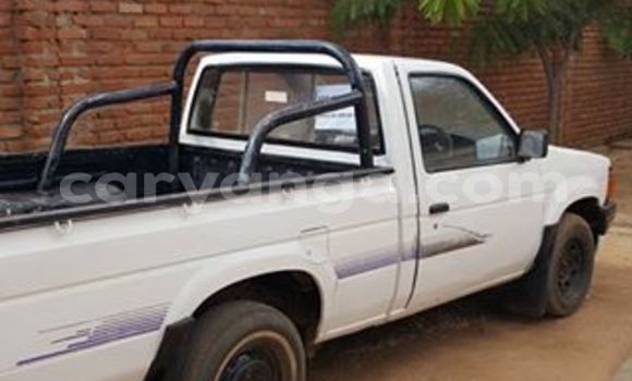 Buy Used Nissan 350Z White Car in Lilongwe in Malawi Buy Used Nissan 350Z White Car in Lilongwe in Malawi