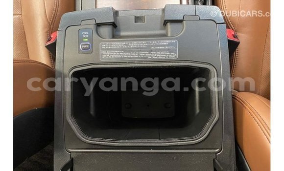 Acheter Import Voiture Toyota Land Cruiser Noir à Import - Dubai, Malawi Acheter Import Voiture Toyota Land Cruiser Noir à Import - Dubai, Malawi