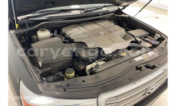 Acheter Import Voiture Toyota Land Cruiser Noir à Import - Dubai, Malawi Acheter Import Voiture Toyota Land Cruiser Noir à Import - Dubai, Malawi