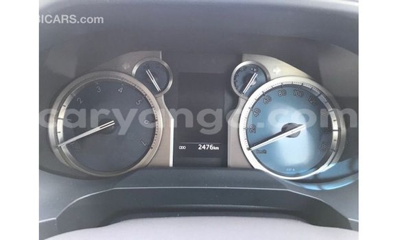 Acheter Import Voiture Toyota Prado Blanc à Import - Dubai, Malawi Acheter Import Voiture Toyota Prado Blanc à Import - Dubai, Malawi