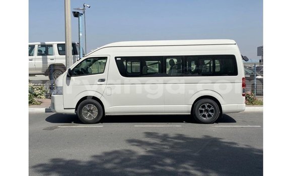 Buy Import Toyota Hiace White Car in Import - Dubai in Malawi Buy Import Toyota Hiace White Car in Import - Dubai in Malawi