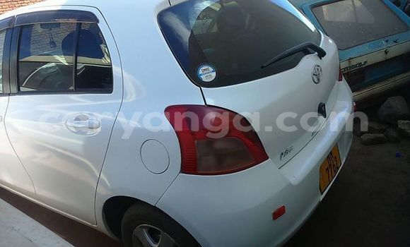 Buy Used Toyota Vitz White Car in Lilongwe in Malawi Buy Used Toyota Vitz White Car in Lilongwe in Malawi