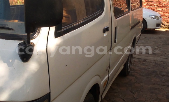Buy Used Toyota Hiace White Car in Lilongwe in Malawi Buy Used Toyota Hiace White Car in Lilongwe in Malawi