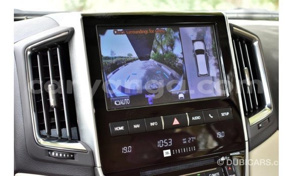 Buy Import Toyota Land Cruiser White Car in Import - Dubai in Malawi Buy Import Toyota Land Cruiser White Car in Import - Dubai in Malawi