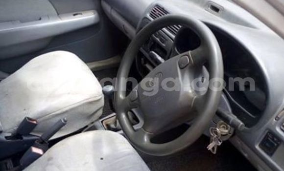 Acheter Occasion Voiture Toyota Starlet Gris à Blantyre, Malawi Acheter Occasion Voiture Toyota Starlet Gris à Blantyre, Malawi