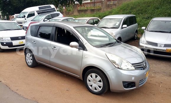 Nunua Ilio tumika Nissan Note Silver Gari ndani ya Blantyre nchini Malawi Nunua Ilio tumika Nissan Note Silver Gari ndani ya Blantyre nchini Malawi