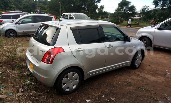 Nunua Ilio tumika Suzuki Swift Silver Gari ndani ya Blantyre nchini Malawi Nunua Ilio tumika Suzuki Swift Silver Gari ndani ya Blantyre nchini Malawi