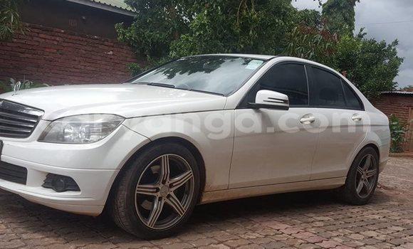 Buy Used Mercedes‒Benz C-Class White Car in Lilongwe in Malawi Buy Used Mercedes‒Benz C-Class White Car in Lilongwe in Malawi