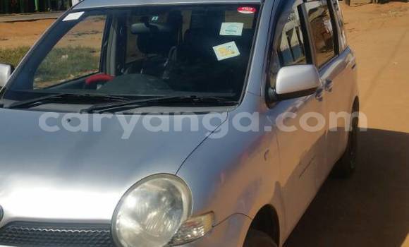 Buy Used Toyota Sienta Silver Car in Kasungu in Malawi Buy Used Toyota Sienta Silver Car in Kasungu in Malawi