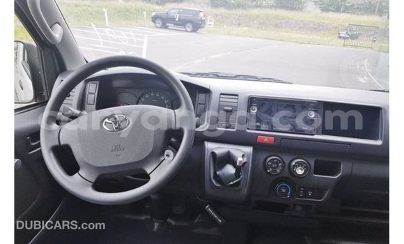 Buy Import Toyota Hiace White Car in Import - Dubai in Malawi Buy Import Toyota Hiace White Car in Import - Dubai in Malawi