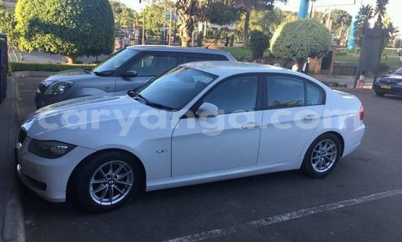 Buy Used BMW 3-Series White Car in Blantyre in Malawi Buy Used BMW 3-Series White Car in Blantyre in Malawi