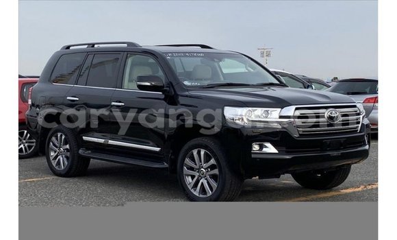 Acheter Import Voiture Toyota Land Cruiser Noir à Import - Dubai, Malawi Acheter Import Voiture Toyota Land Cruiser Noir à Import - Dubai, Malawi