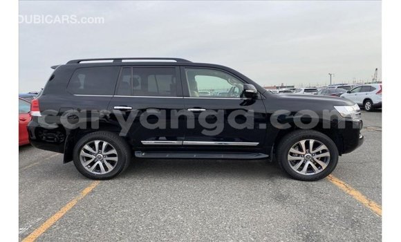 Acheter Import Voiture Toyota Land Cruiser Noir à Import - Dubai, Malawi Acheter Import Voiture Toyota Land Cruiser Noir à Import - Dubai, Malawi