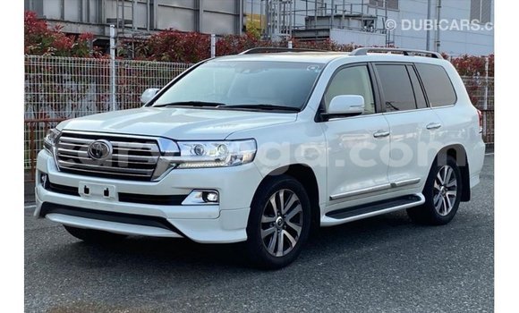 Buy Import Toyota Land Cruiser White Car in Import - Dubai in Malawi Buy Import Toyota Land Cruiser White Car in Import - Dubai in Malawi