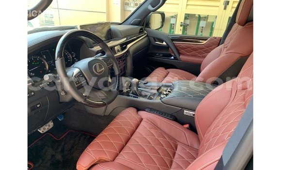 Acheter Import Voiture Lexus LX Noir à Import - Dubai, Malawi Acheter Import Voiture Lexus LX Noir à Import - Dubai, Malawi