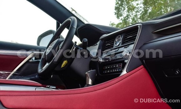 Acheter Import Voiture Lexus RX 300 Blanc à Import - Dubai, Malawi Acheter Import Voiture Lexus RX 300 Blanc à Import - Dubai, Malawi