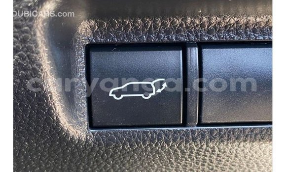 Acheter Import Voiture Toyota Fielder Blanc à Import - Dubai, Malawi Acheter Import Voiture Toyota Fielder Blanc à Import - Dubai, Malawi