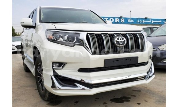 Nunua Imported Toyota Prado White Gari ndani ya Import - Dubai nchini Malawi Nunua Imported Toyota Prado White Gari ndani ya Import - Dubai nchini Malawi