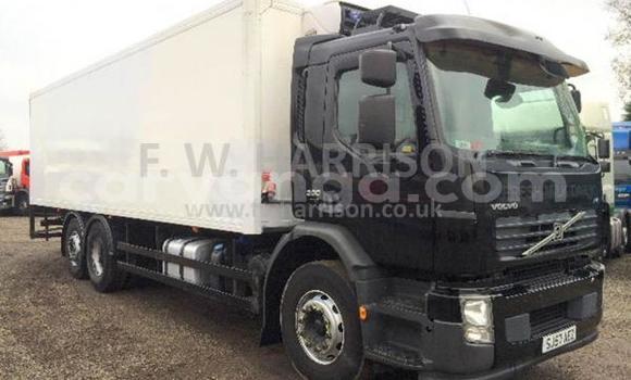 Buy Used Volvo F4 Black Truck in Lilongwe in Malawi