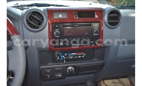 Buy Import Toyota Land Cruiser Beige Car in Import - Dubai in Malawi Buy Import Toyota Land Cruiser Beige Car in Import - Dubai in Malawi