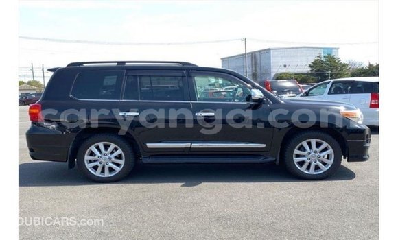 Acheter Import Voiture Toyota Land Cruiser Noir à Import - Dubai, Malawi Acheter Import Voiture Toyota Land Cruiser Noir à Import - Dubai, Malawi