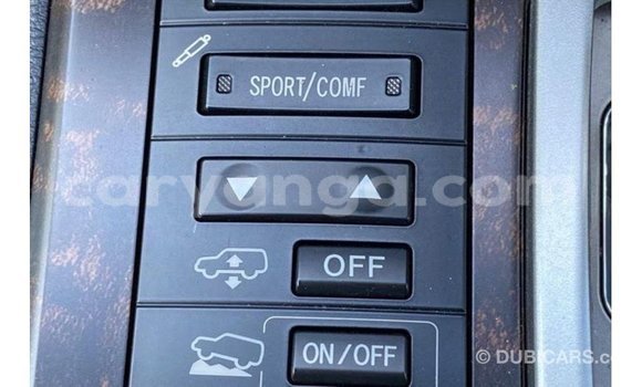 Acheter Import Voiture Toyota Land Cruiser Noir à Import - Dubai, Malawi Acheter Import Voiture Toyota Land Cruiser Noir à Import - Dubai, Malawi