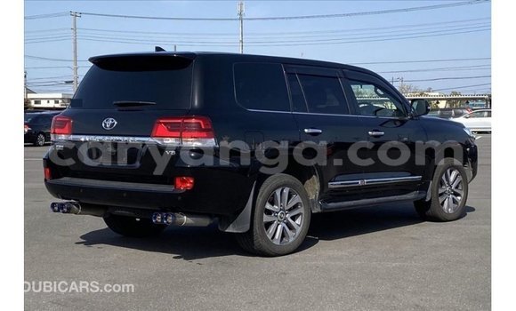 Nunua Imported Toyota Land Cruiser Black Gari ndani ya Import - Dubai nchini Malawi Nunua Imported Toyota Land Cruiser Black Gari ndani ya Import - Dubai nchini Malawi
