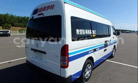 Buy Used Toyota Hiace White Car in Blantyre in Malawi Buy Used Toyota Hiace White Car in Blantyre in Malawi