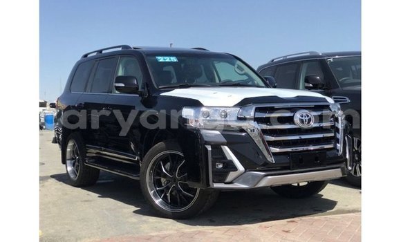 Buy Import Toyota Land Cruiser Black Car in Import - Dubai in Malawi Buy Import Toyota Land Cruiser Black Car in Import - Dubai in Malawi