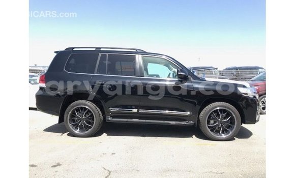 Buy Import Toyota Land Cruiser Black Car in Import - Dubai in Malawi Buy Import Toyota Land Cruiser Black Car in Import - Dubai in Malawi