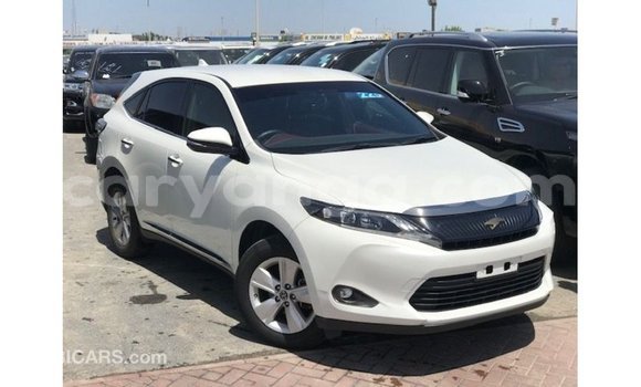 Nunua Imported Toyota Harrier White Gari ndani ya Import - Dubai nchini Malawi Nunua Imported Toyota Harrier White Gari ndani ya Import - Dubai nchini Malawi