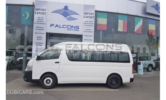 Buy Import Toyota Hiace White Car in Import - Dubai in Malawi Buy Import Toyota Hiace White Car in Import - Dubai in Malawi