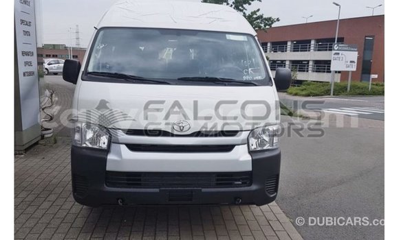 Buy Import Toyota Hiace White Car in Import - Dubai in Malawi Buy Import Toyota Hiace White Car in Import - Dubai in Malawi