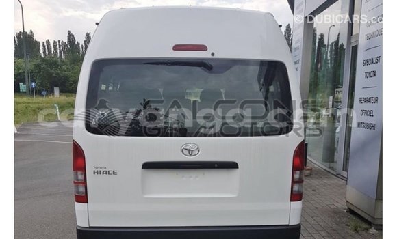 Buy Import Toyota Hiace White Car in Import - Dubai in Malawi Buy Import Toyota Hiace White Car in Import - Dubai in Malawi