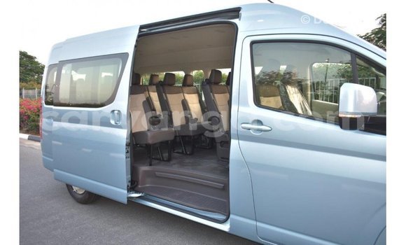 Buy Import Toyota Hiace Blue Car in Import - Dubai in Malawi Buy Import Toyota Hiace Blue Car in Import - Dubai in Malawi