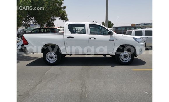 Buy Import Toyota Hilux White Car in Import - Dubai in Malawi Buy Import Toyota Hilux White Car in Import - Dubai in Malawi
