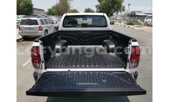 Buy Import Toyota Hilux White Car in Import - Dubai in Malawi Buy Import Toyota Hilux White Car in Import - Dubai in Malawi