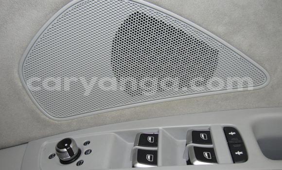 Nunua Ilio tumika Audi A8 White Gari ndani ya Blantyre nchini Malawi Nunua Ilio tumika Audi A8 White Gari ndani ya Blantyre nchini Malawi